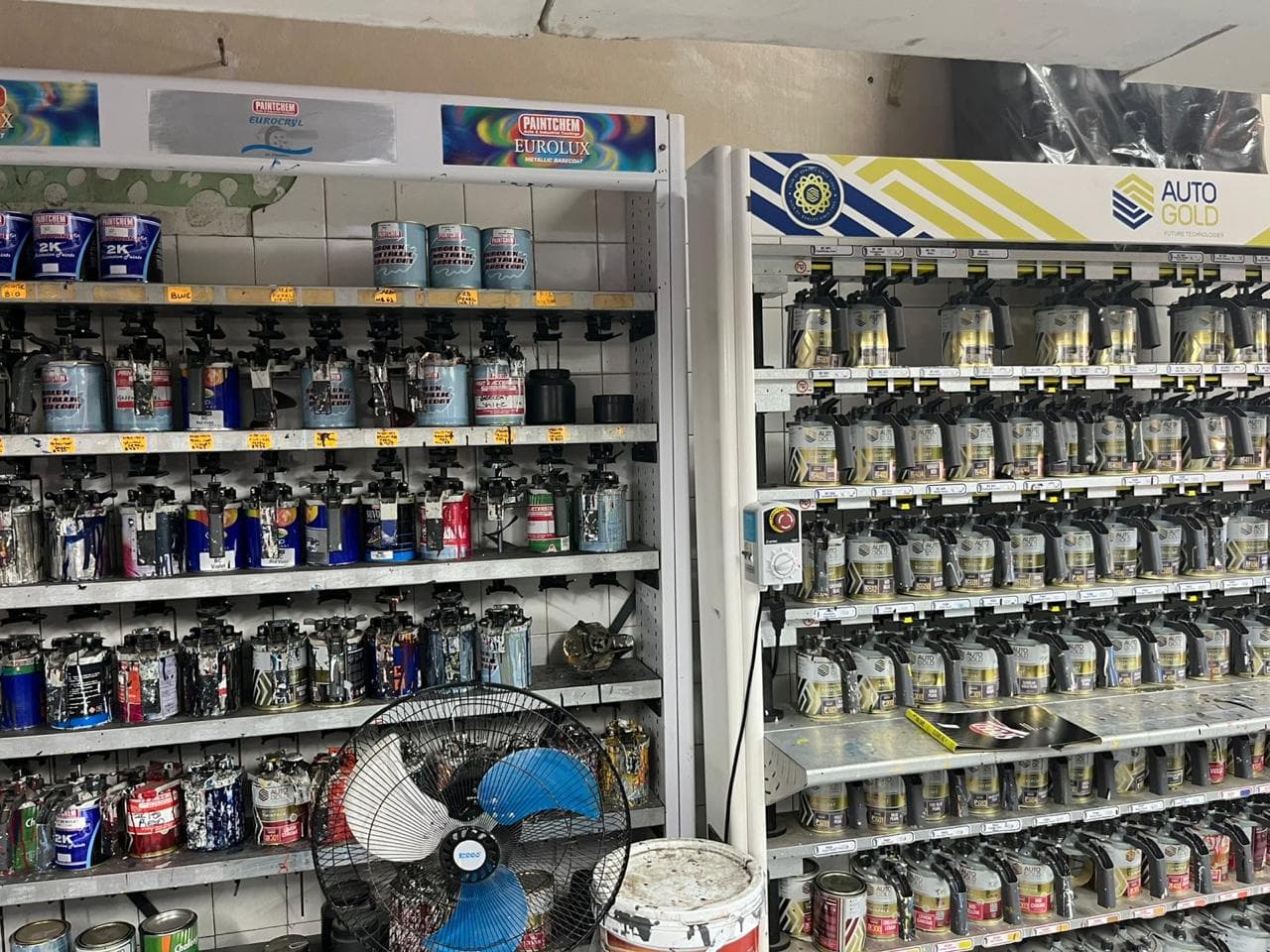 Paint wall